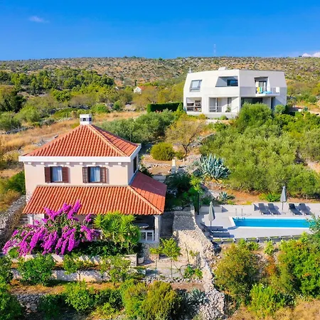 Fortica Milna (Brac)