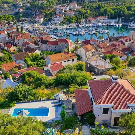 Villa Fortica Milna (Brac)