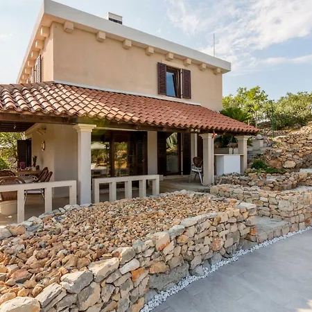 Villa Fortica *