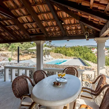Fortica Villa